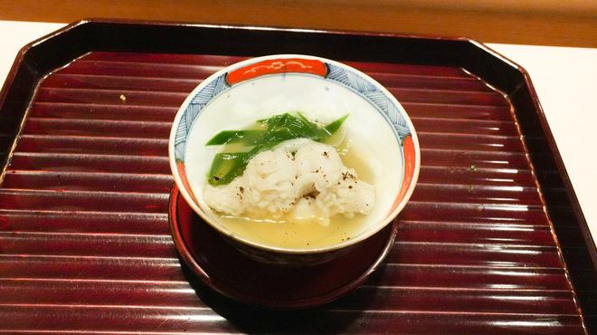 多仁本 - 料理写真:ハモと九条ネギの含め煮