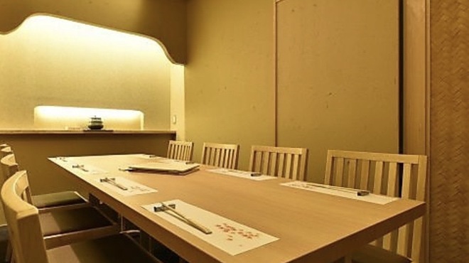 魚吉 - メイン写真: