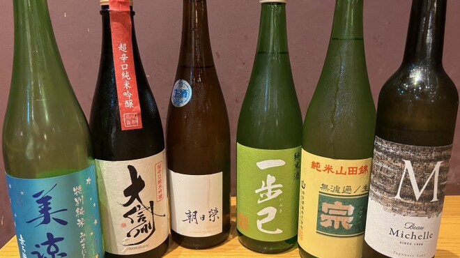 肉つけうどん うつけ - ドリンク写真: