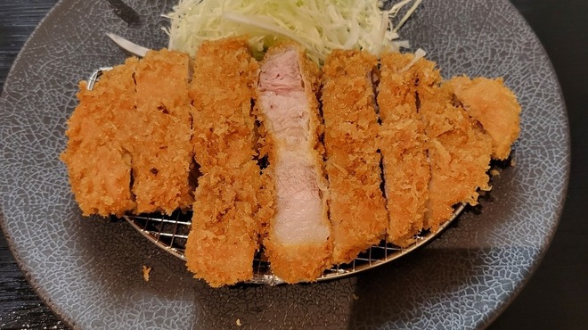 ごちそうとんかつ 豚の恵み - メイン写真: