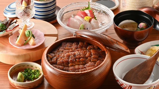 炭焼うな富士 - メイン写真: