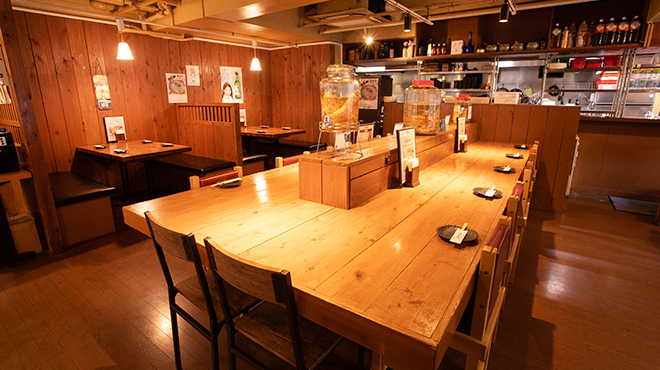 韓国料理ヨギヨ - メイン写真:カウンター席