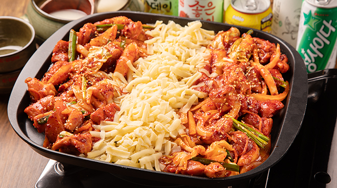 韓国料理ヨギヨ - メイン写真:チーズタッカルビ