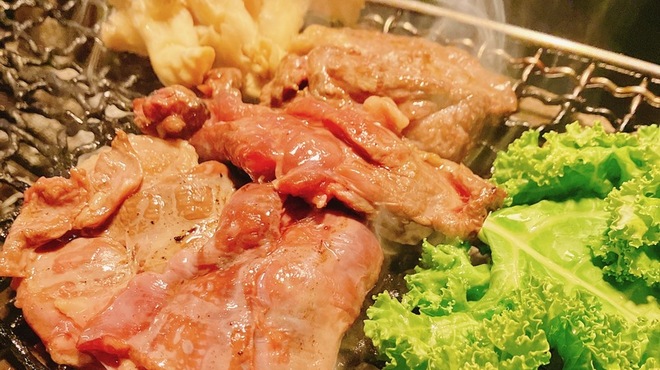 ゆったり 炙ジビエとワイン 炭然 - メイン写真: