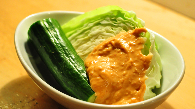 ホルモン・焼肉　8 hachi  - 料理写真:お通し