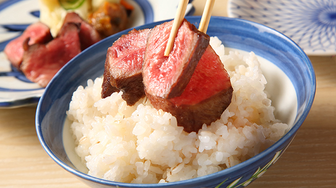 牛タンとクリスピー餃子 ひまわり - メイン写真: