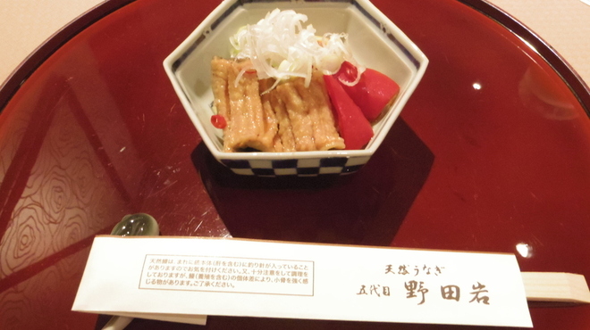 野田岩 - 料理写真:うざくは早めに届きます