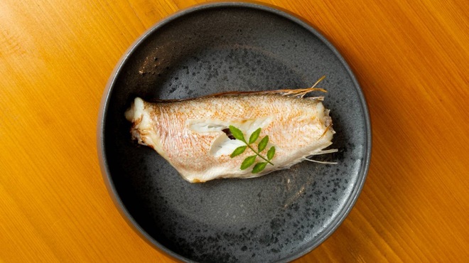 梅田お初天神 鮨処 辰 - メイン写真: