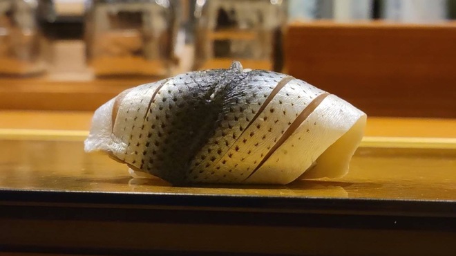 梅田お初天神 鮨処 辰 - メイン写真: