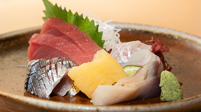 たる善 - メイン写真:お刺身