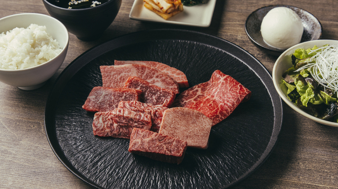 焼肉うしごろ - メイン写真: