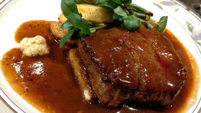 カルメン - 料理写真:牛ヘレ肉のステーキスパニッシュソース