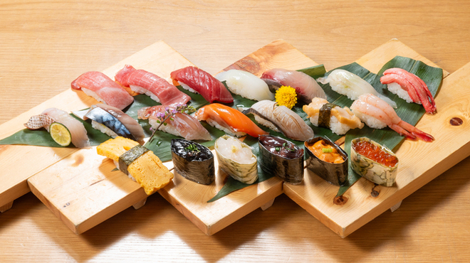 炙庵 とやま鮨 - メイン写真: