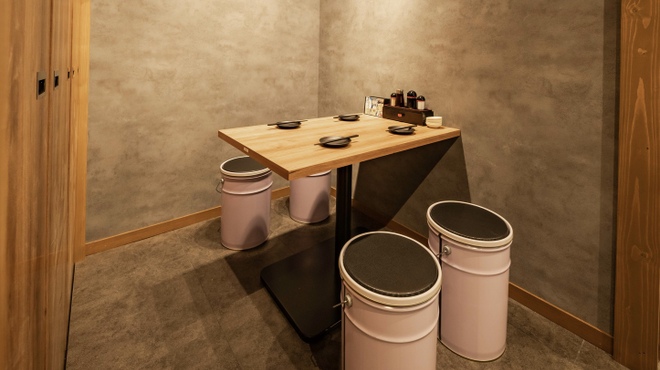 肉ト魚 大衆酒場 ひとめぼれ - メイン写真: