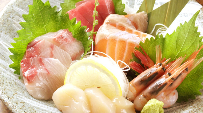 アジト - メイン写真: