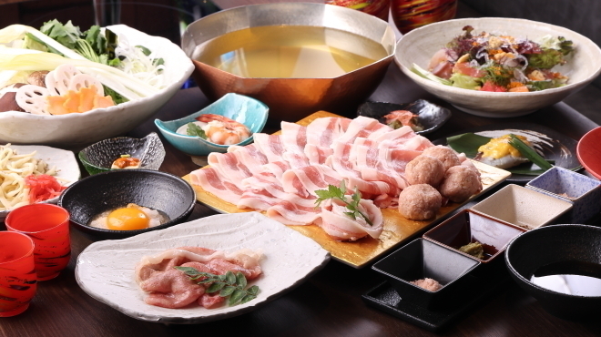 沖縄郷土料理あわもり ゆうなんぎい - メイン写真: