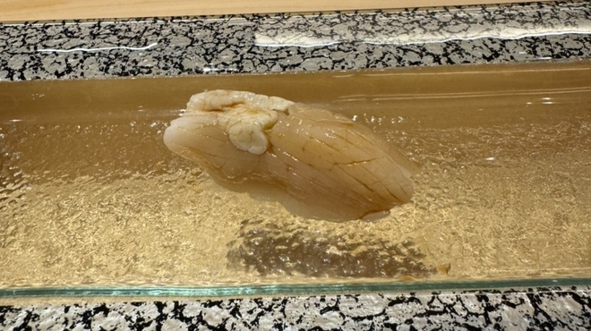 鮨とみ田 - 料理写真:平貝