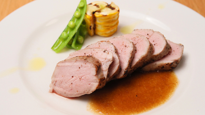 豚肉料理専門店 ぶたとろ - メイン写真: