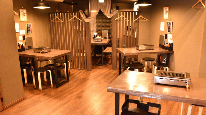 鳥焼肉居酒屋 BIRD X - メイン写真: