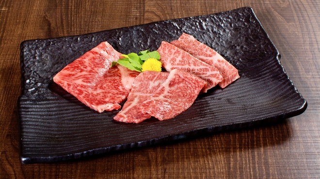 ジンギスカン 炭火焼肉 一発ドン - メイン写真: