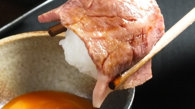 美味しい赤身と最高級ホルモン スーパーホルモン - メイン写真: