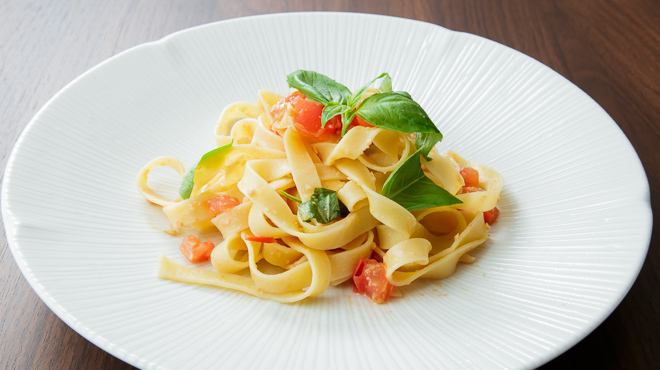 Cafe&Bistro FOR YU - メイン写真: