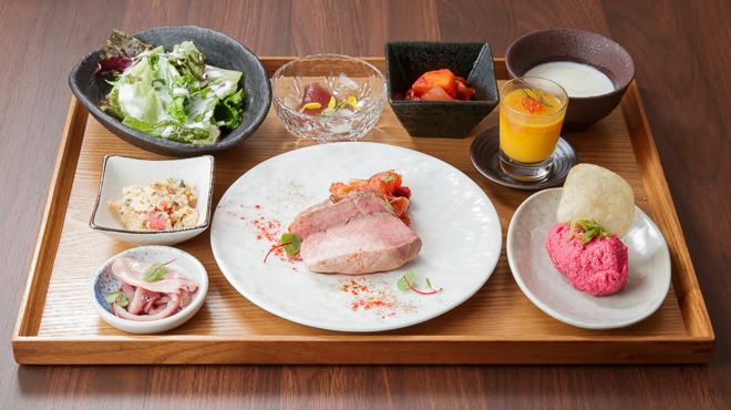Cafe&Bistro FOR YU - メイン写真: