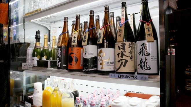 焼鳥・野菜巻き串・餃子 てしごと家 - メイン写真: