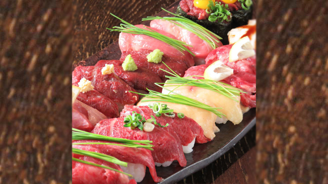 もつ鍋と馬刺し 馬肉寿司 居酒屋 九州小町 個室 飲み放題 - メイン写真: