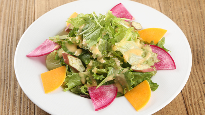 ランタナ食堂 - メイン写真:三浦野菜のサラダ