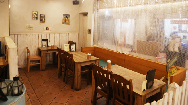 ランタナ食堂 - メイン写真:内観1