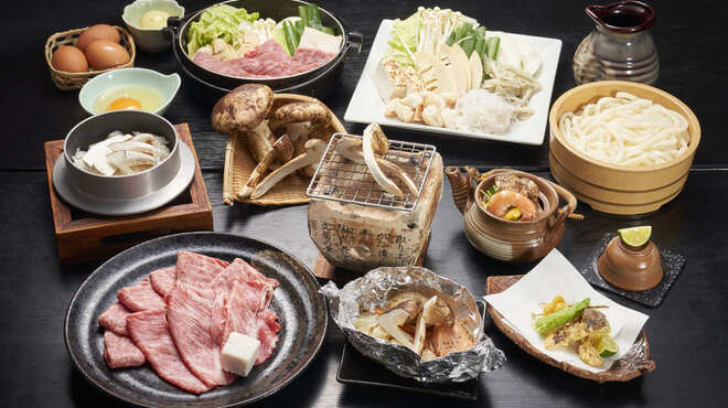 本格炭火焼うなぎ 近江牛 沙羅 - メイン写真: