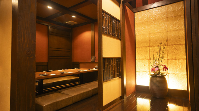 宮崎地鶏炭火焼 車 - メイン写真: