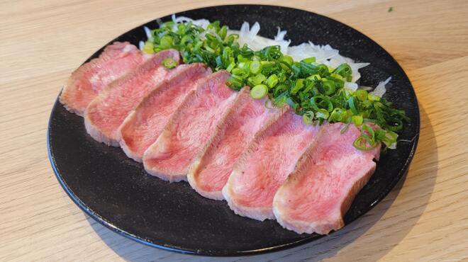 大衆焼肉&サムギョプサル酒場 ゴールデンミート - メイン写真: