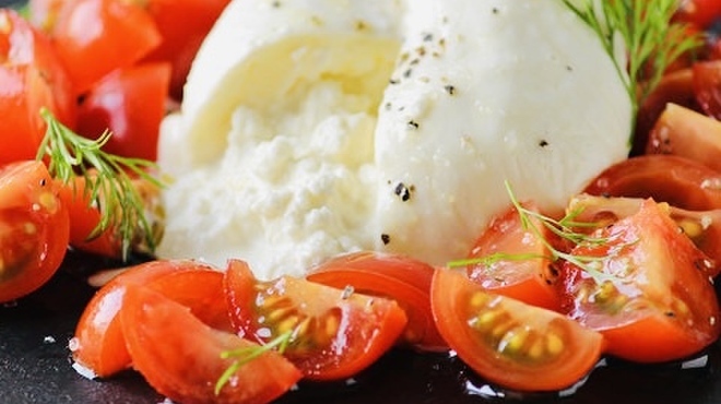 Food&Bar GARAGE + - メイン写真: