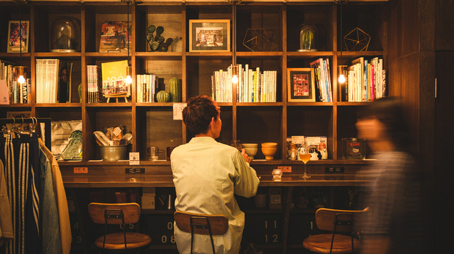 REISM STAND - メイン写真: