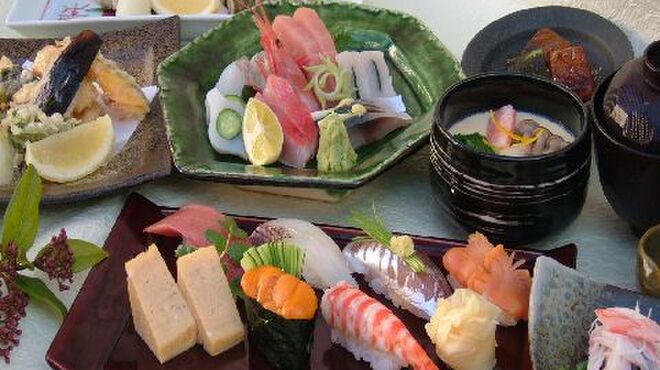 鮨ぎん くさびや別邸 - 料理写真: