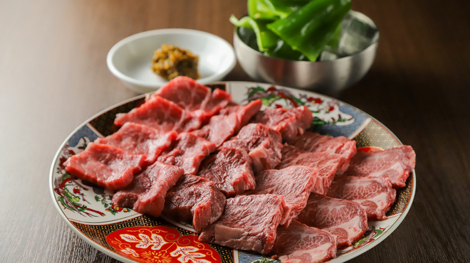 生ハラミと肉刺し 金肉屋 - メイン写真: