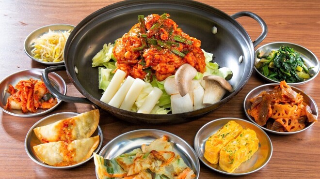 ふぁるふぁる 韓国鍋韓国料理専門店 - メイン写真: