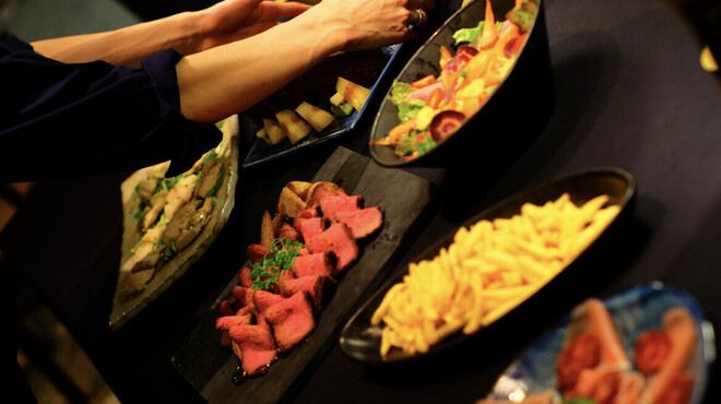 CAFE A LA TIENNE - メイン写真: