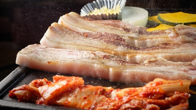 부타야키니쿠 전문점 톤킨