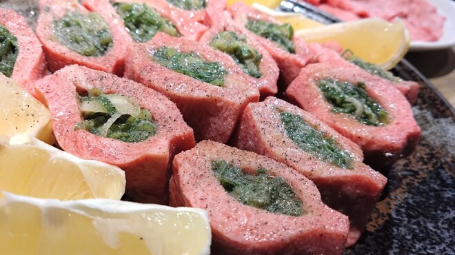 焼肉 勝 - 料理写真:厚切りネギたん