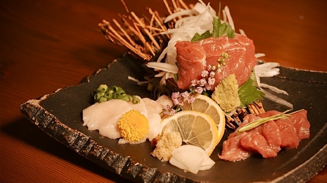 九州料理と旨い酒 どんたく - メイン写真: