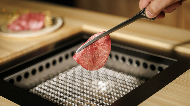 炭火割烹 牛月 - メイン写真: