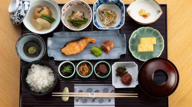 日本料理「弁慶」 - 料理写真:和朝食(大人)