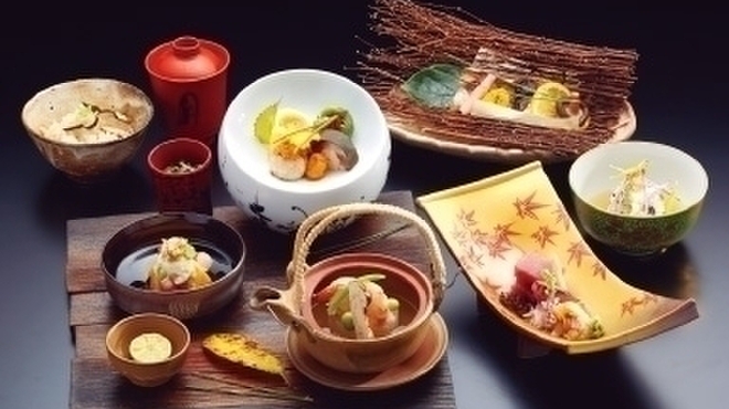 つつじの茶屋 - 料理写真:季節のミニ懐石（ランチイメージ）