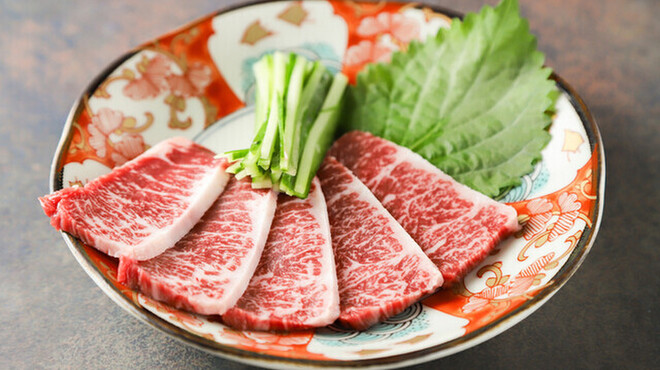 生ハラミと肉刺し 金肉屋 - メイン写真: