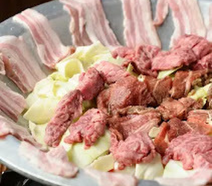 博多もつ鍋 徳丸 - メイン写真: