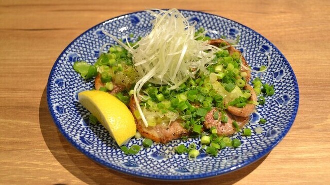 ラムの串焼き ひつじの一休 - メイン写真: