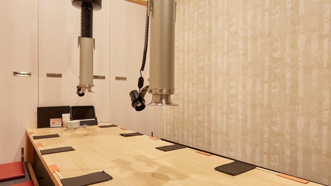 炭火焼肉・しゃぶしゃぶ おきなわ苑 - メイン写真: